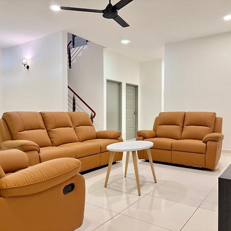 Langkawi Cozy Holiday Home At Taman Simfoni By Zervin กัวห์ ภายนอก รูปภาพ