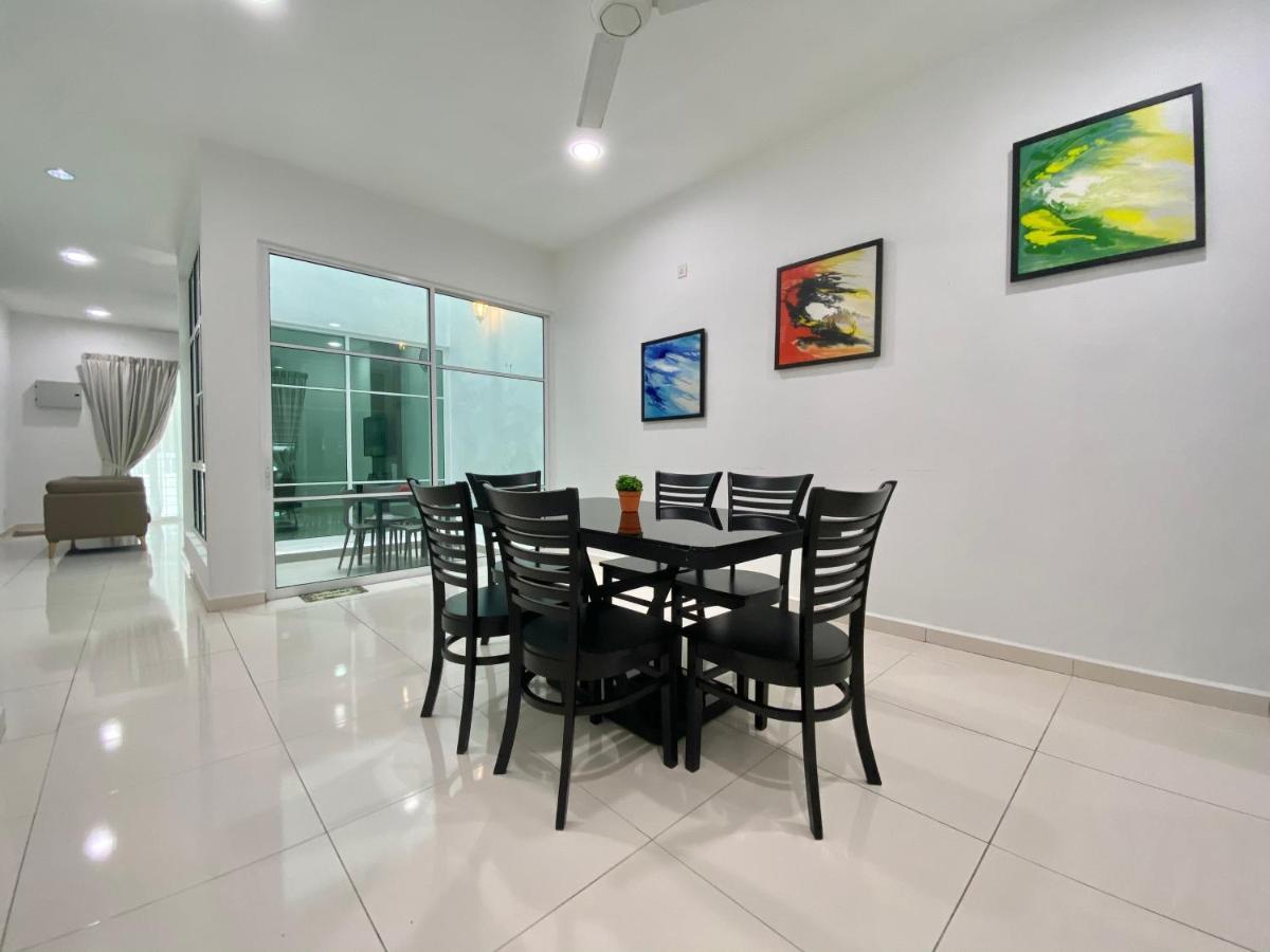 Langkawi Cozy Holiday Home At Taman Simfoni By Zervin กัวห์ ภายนอก รูปภาพ