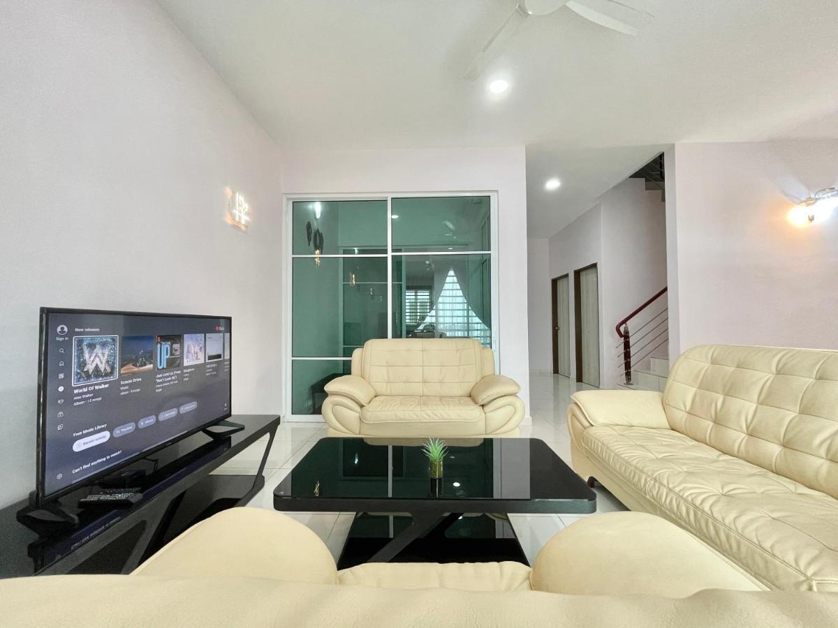 Langkawi Cozy Holiday Home At Taman Simfoni By Zervin กัวห์ ภายนอก รูปภาพ