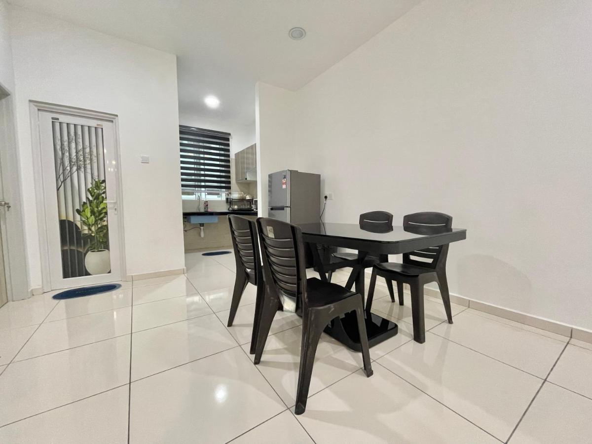 Langkawi Cozy Holiday Home At Taman Simfoni By Zervin กัวห์ ภายนอก รูปภาพ